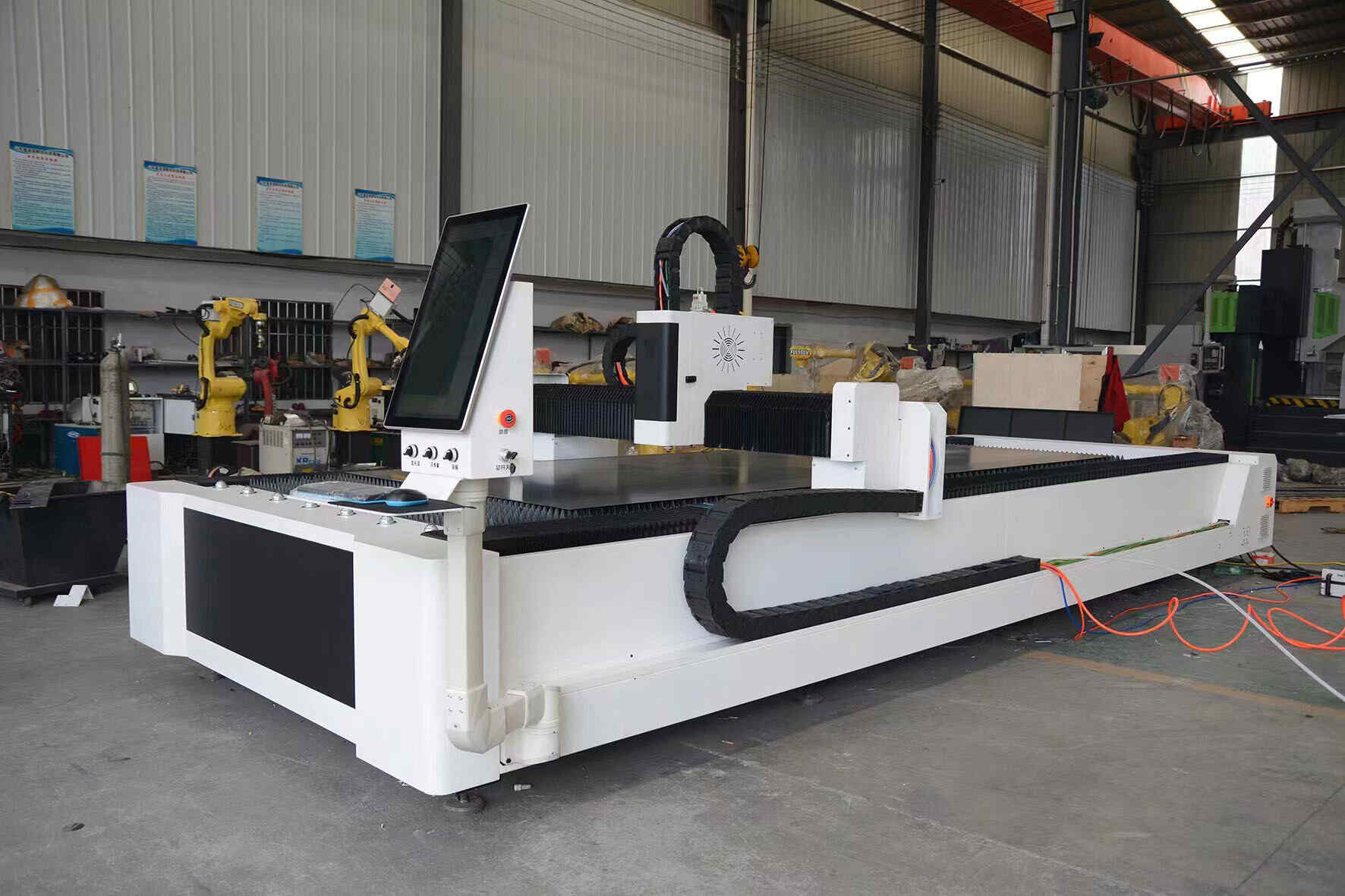 Fabrikk direktesalg 1530 Fiber Laser Cutting Machine for metall ikke-metall